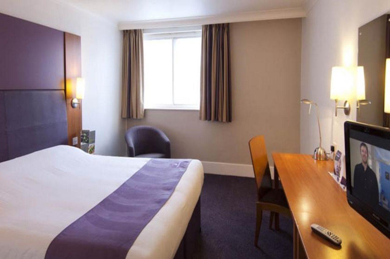 Premier Inn Maidstone Wateringbury Exteriér fotografie